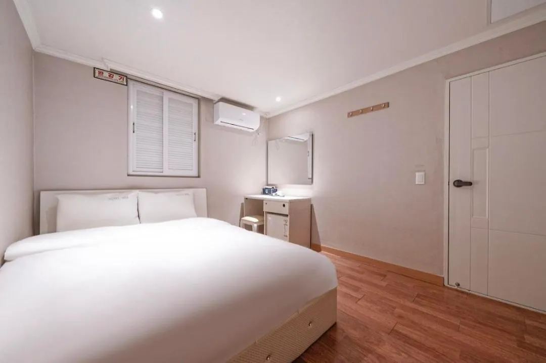 旅馆 Hotel Mini 釜山
